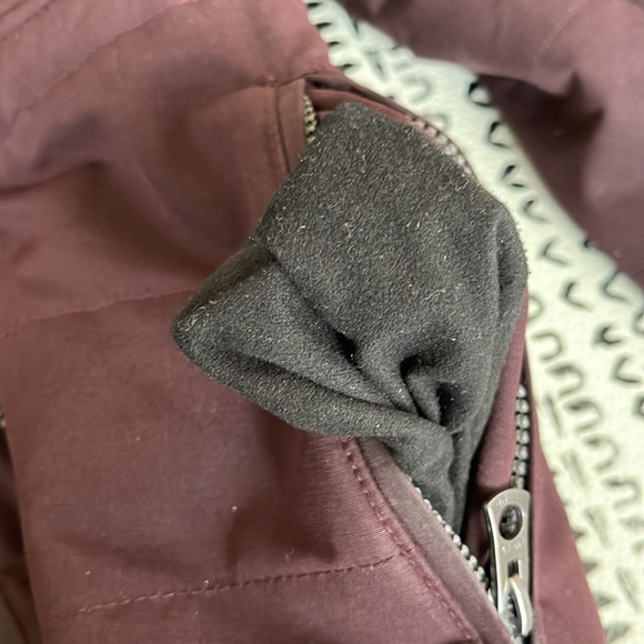 Lucky Brand Lined Coat with Detachable Hood and Lined Pockets (S) - Picture 5 of 7